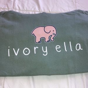 Ivory Ella S hoodie sage green with pink elephant no peeling clean pockets